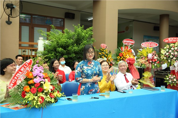 AV6A4609 CHON copy.jpg